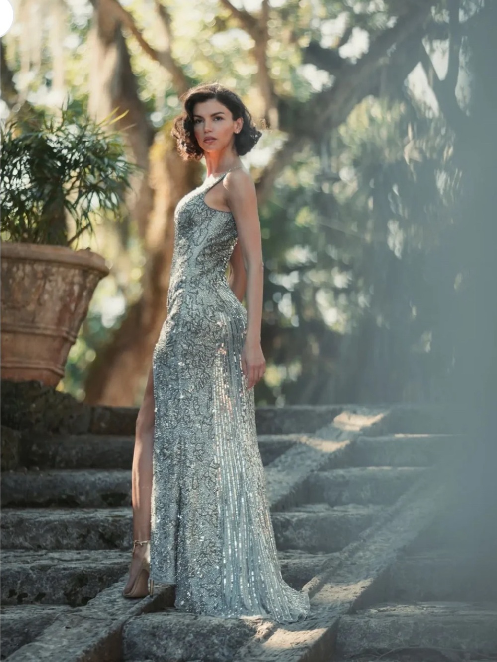 NWT Mac Duggal Silver Beaded Floral Sleeveless Gown